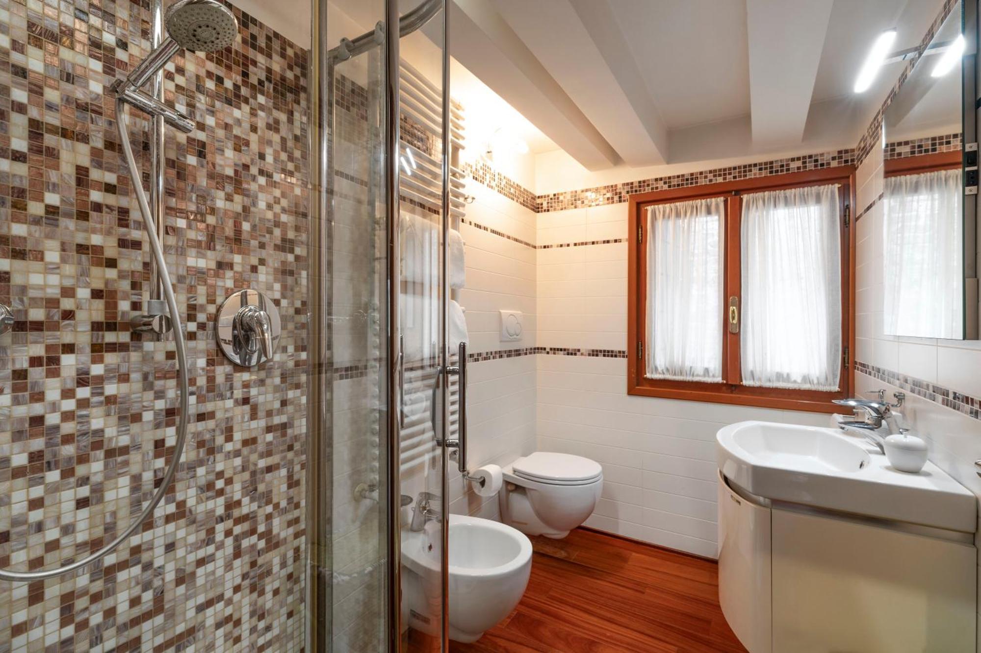 ונציה Glass House - Loft 2 Minutes To Rialto Bridge & View מראה חיצוני תמונה
